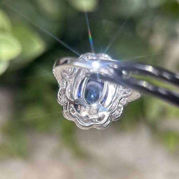 925 Silver Cabuchon Sparkling Flower Ring - Picture 10 of 12